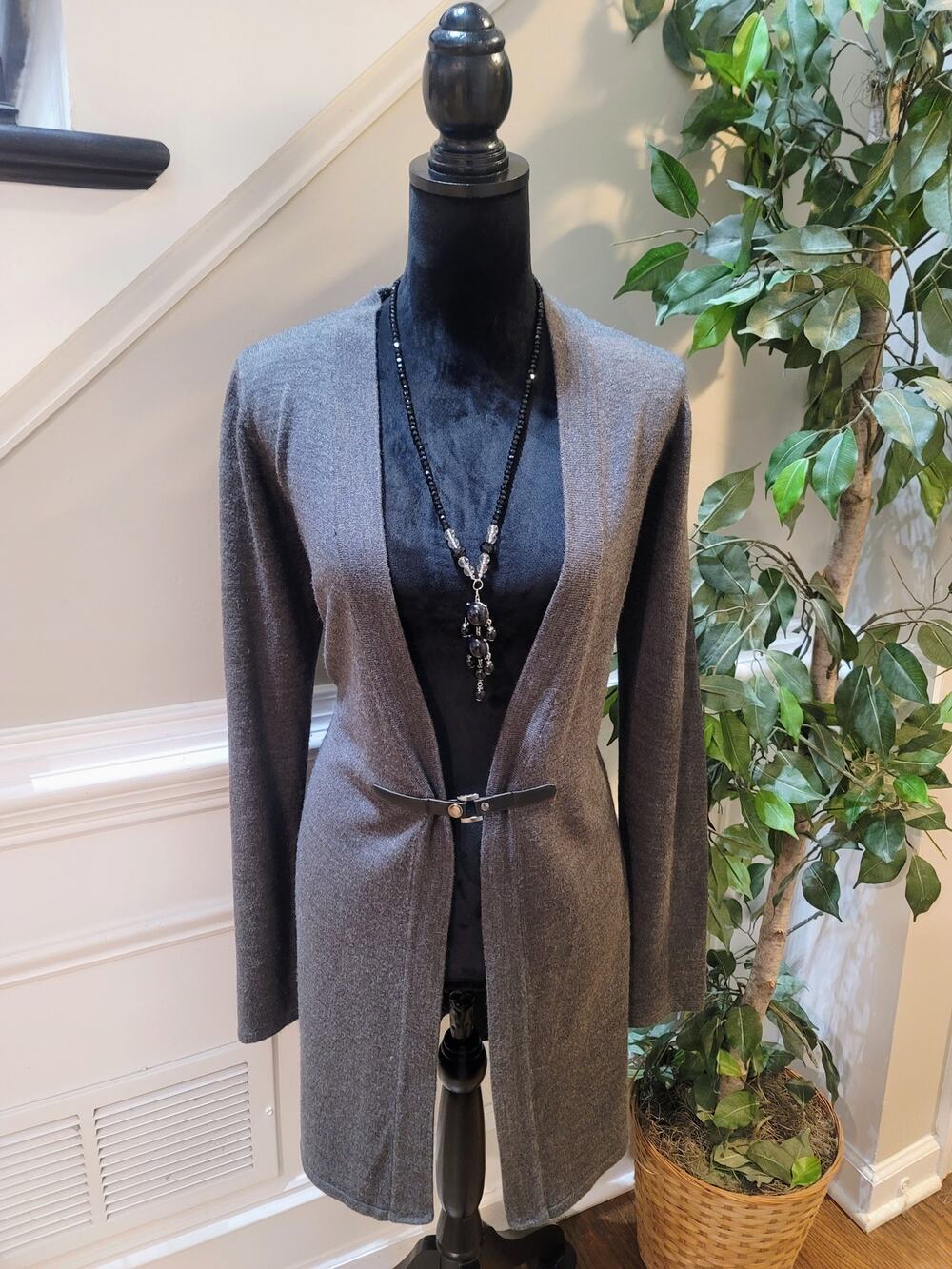 One World Longline Cardigan Sweater Women's Large Gray Buckle Front Long Sleeve